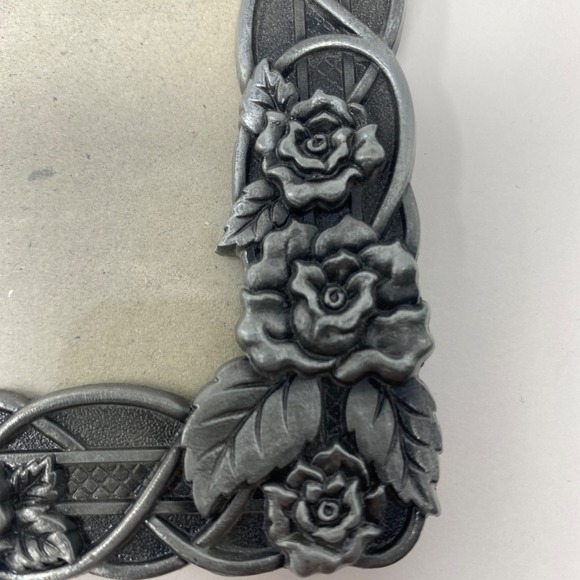 Lot Of Two 3.5x5 and 5x7 Silver Tone Picture Frames Ornate patterns bundle - Picture 8 of 16